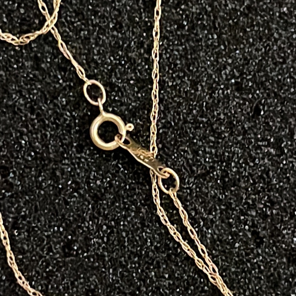 14K Yellow Gold Rope Chain with 14K Floating Heart, Beautiful EUC - Picture 4 of 6